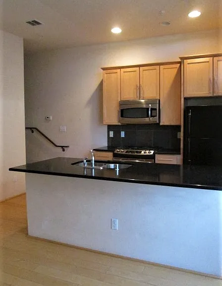 Silver Ave SW — Photo 10