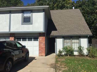 3605 SW McDanial Ave, Blue Springs, MO 64015