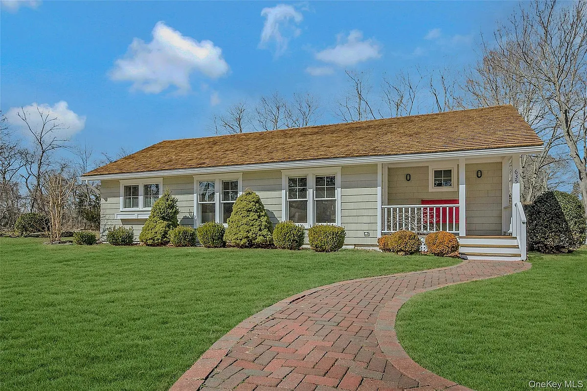 Building Photo - 635 Strohson Rd