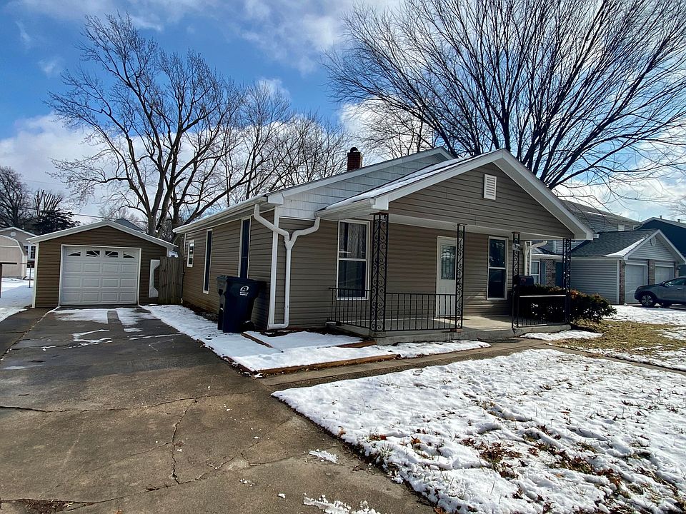 2nd image of 810 McKinley Ave