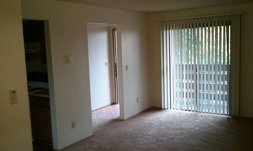 2nd image of 1140 19th St APT 14