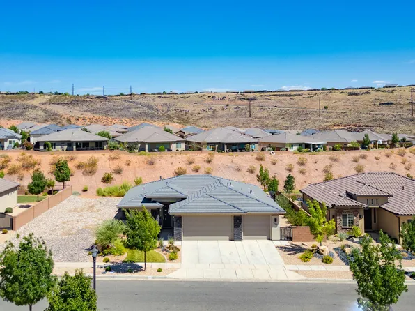 596 N Sage Crest Dr, Washington, UT 84780