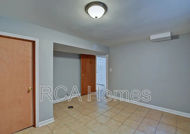52B Jenny Ln — Photo 12