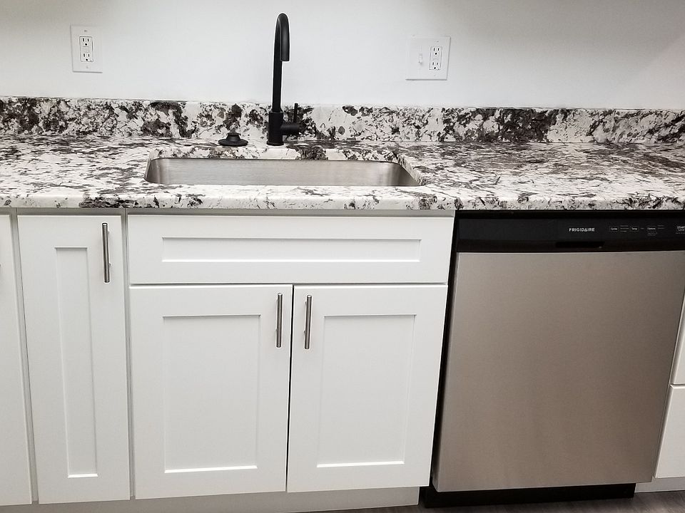Beautifully remodeled kitchen