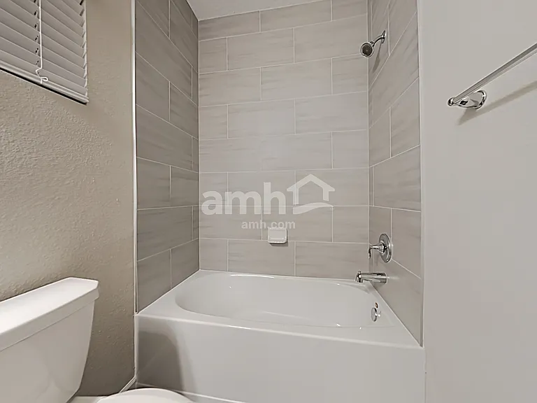 194 Hemlock Point — Photo 14