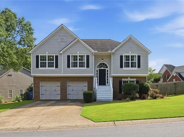 4388 Windmoor Dr NW, Kennesaw, GA 30144