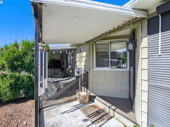 3rd image of 17133 SW Eldorado Dr