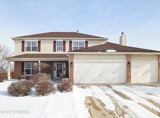 3218 Almond Ln, McHenry, IL 60051