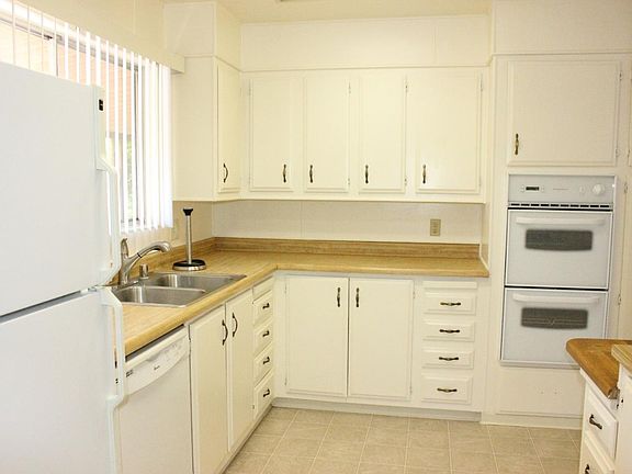 3rd image of 608 Mill Pond Dr #608