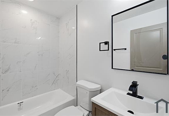 2nd image of 669 N 39th St #2