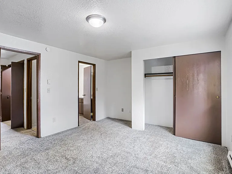 6911 Rainier Dr #3 — Photo 8