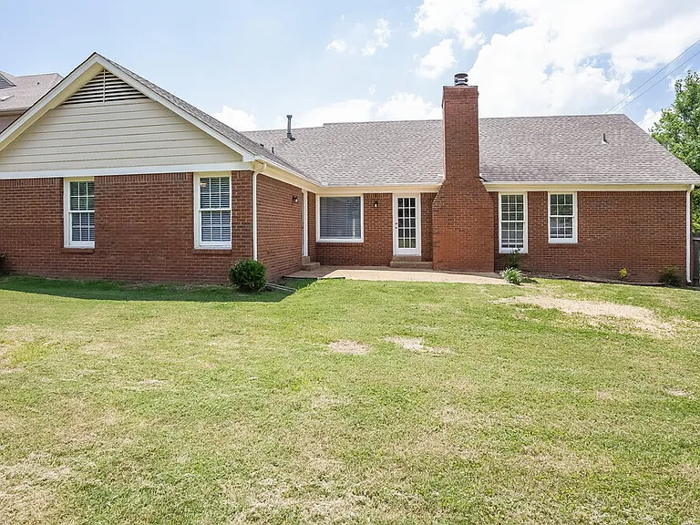 4378 Bunker Hill Dr — Photo 15
