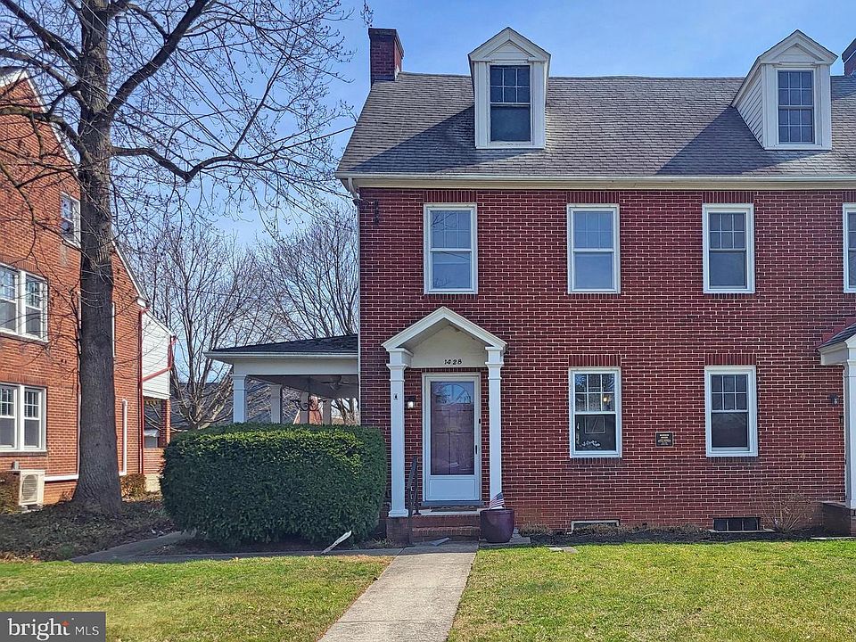 1st image of 1428 Alexander Ave