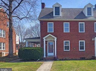 1428 Alexander Ave, Chambersburg, PA 17201