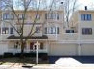 4979 W End Ln, Minnetonka, MN 55345