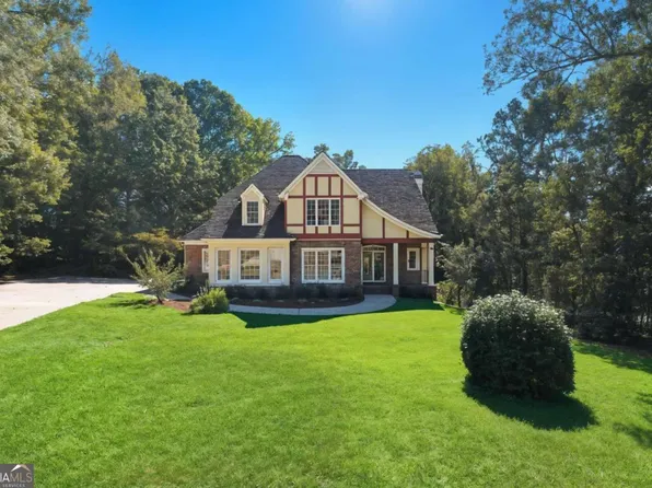 40 Joe Lee Dr, Sharpsburg, GA 30277