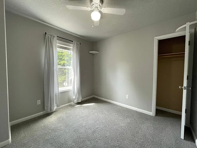 9322 N Macrum Ave — Photo 14