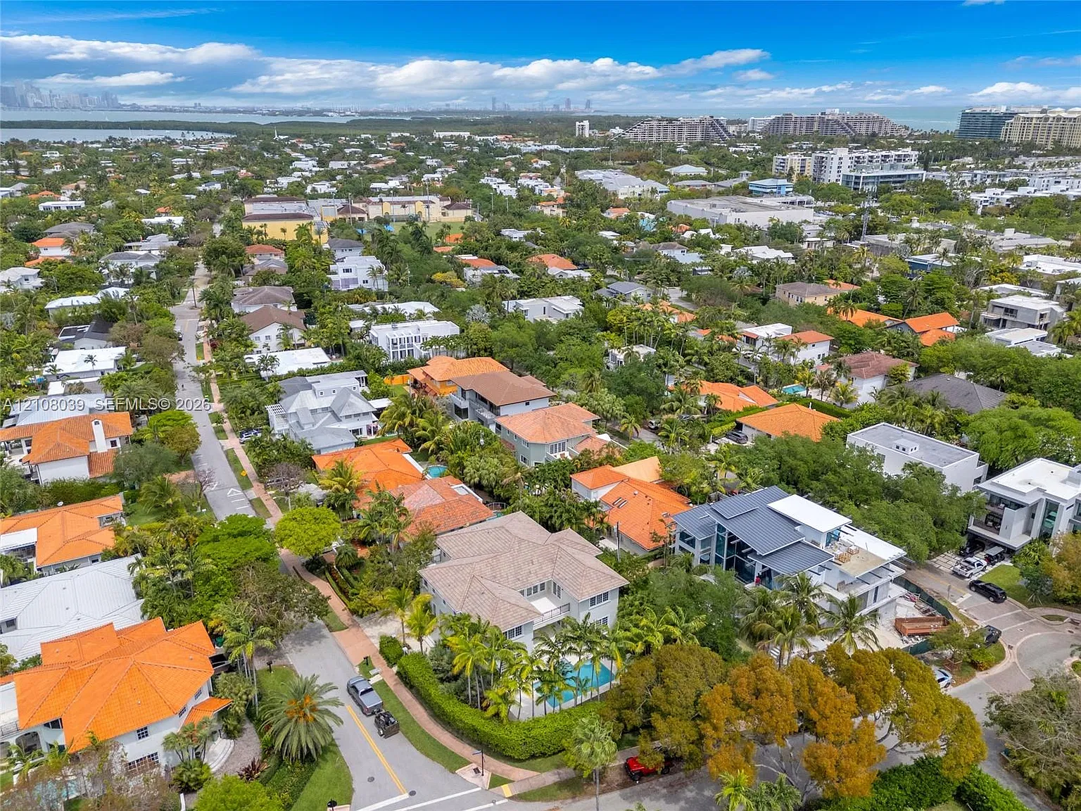 Biscayne Key Estates — Photo 4
