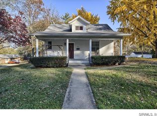 202 S Cherry St, Lebanon, IL 62254