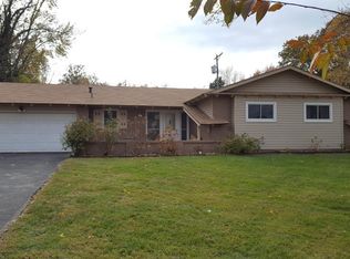 28 Graeler Dr, Saint Louis, MO