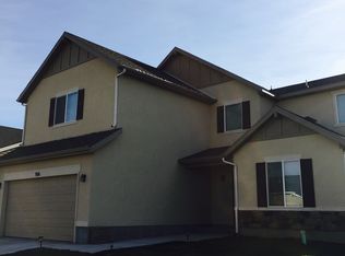 926 N Abbey Dr, North Salt Lake, UT 84054