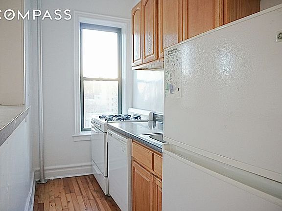 2nd image of 2357 31st Dr APT 5E