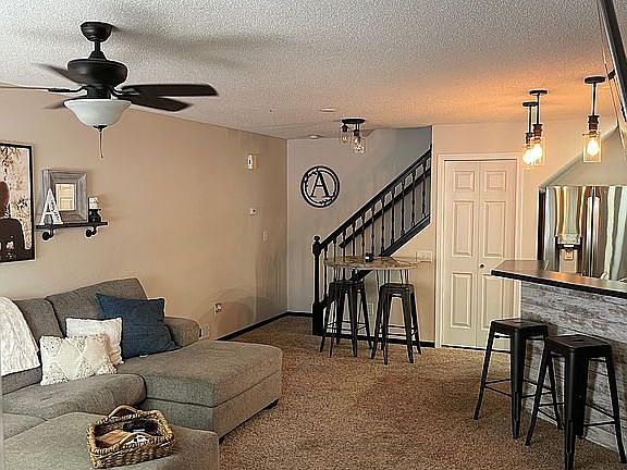 4th image of 150 S Prairie View Dr Unit 604