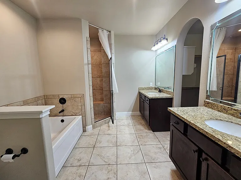 14 Devon Ct — Photo 12