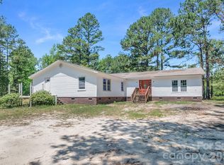 696A Oak Ridge Church Rd, Kershaw, SC 29067