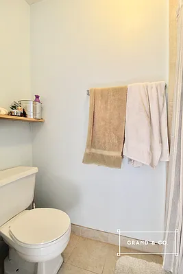 Rented by Grand & Co. | media 11