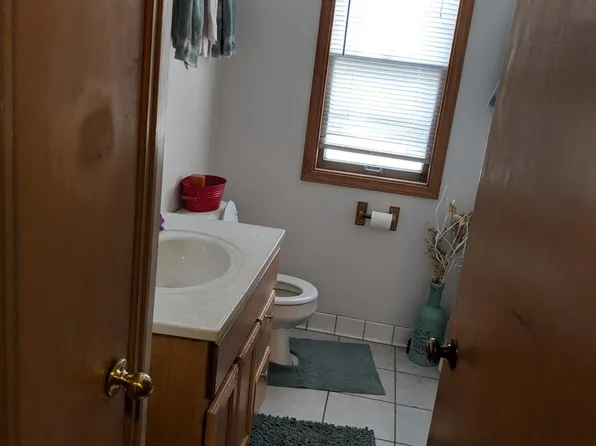 3342 N Downer Ave #3342, Milwaukee, WI 53211