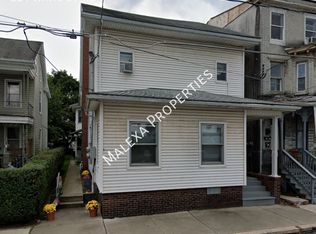 224 White St APT D, Lehighton, PA 18235