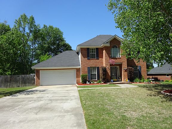 3rd image of 118 Orchard Hill Ct
