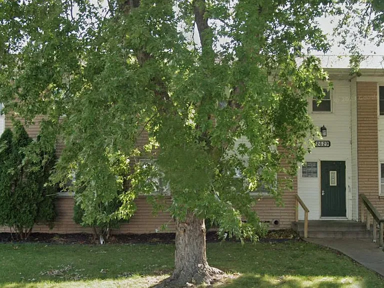 2629 N Pine St #3 — Photo 1