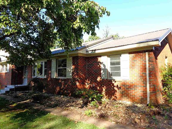 2nd image of 2208 Morningside Dr NW