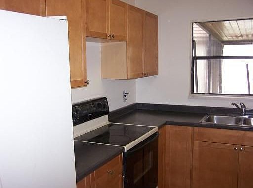 2nd image of 10274 Islander Dr