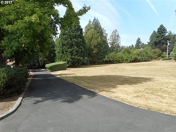 5th image of 9315 SE Evergreen Hwy