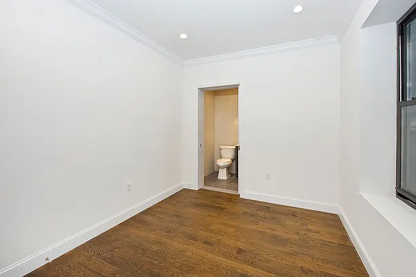 Rented by Dugri Real Estate  | media 22