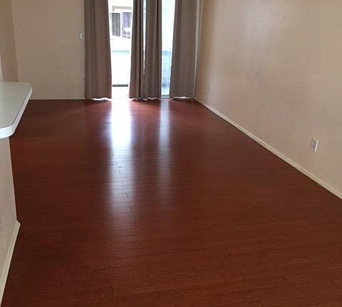 4th image of 11150 Glenoaks Blvd Unit 140