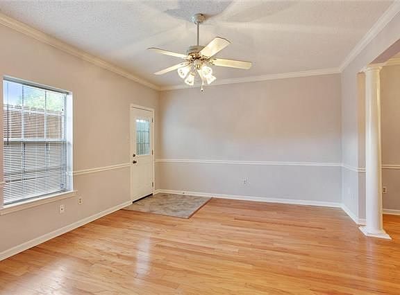 5th image of 4509 Shaw St APT 110