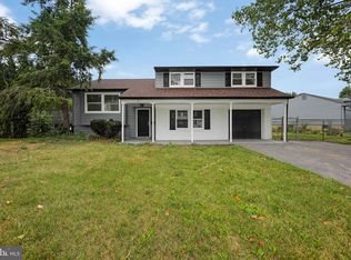 19 Willow Way, Burlington, NJ 08016