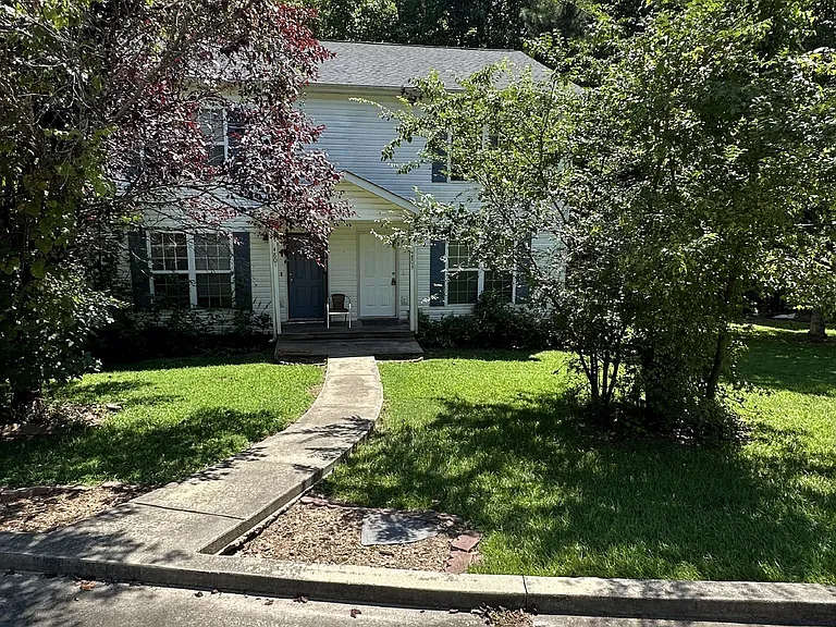 4801 Victoria Ct — Photo 4