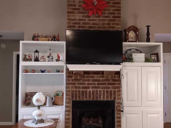 5th image of 65 Viers Ct