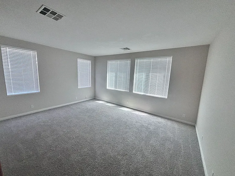 3117 Greenfriar Ave — Photo 10