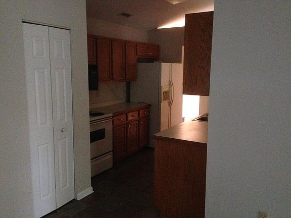 5th image of 7308 Hagers Hollow Dr