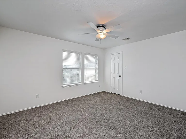 6906 Anson Point Ln — Photo 18