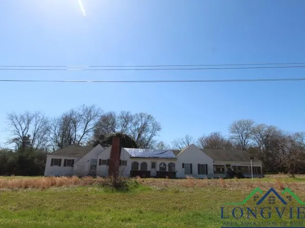 3330 Fm 31 S, Carthage, TX 75633