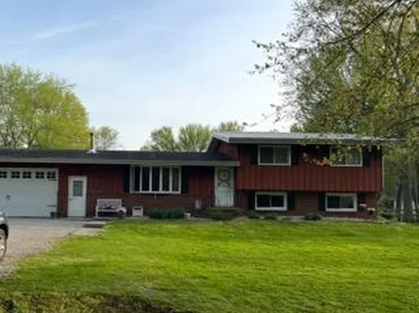 5036 Onway Dr, Ottawa Lake, MI 49267