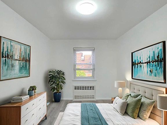5th image of 179 Bay 44th St #2