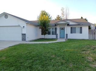 688 E Addeson St, Meridian, ID 83646